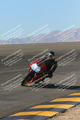 media/Nov-06-2023-Moto Forza (Mon) [[ce023d0744]]/4-Beginner Group/Session 2 (Bowl Tight Speed)/